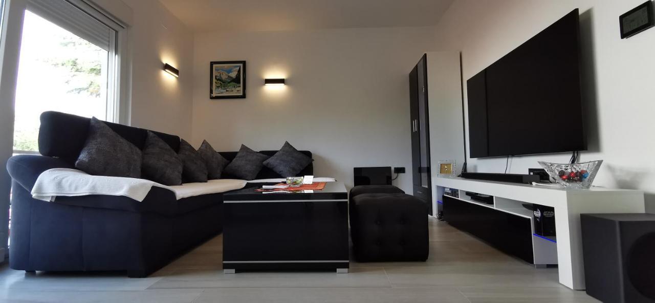 Apartman Perunika Селце Екстериор снимка