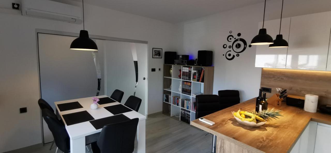 Apartman Perunika Селце Екстериор снимка